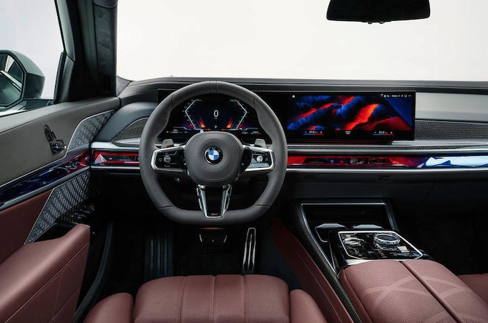 2023-BMW-7-Series1