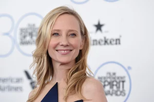 ANNE HECHE