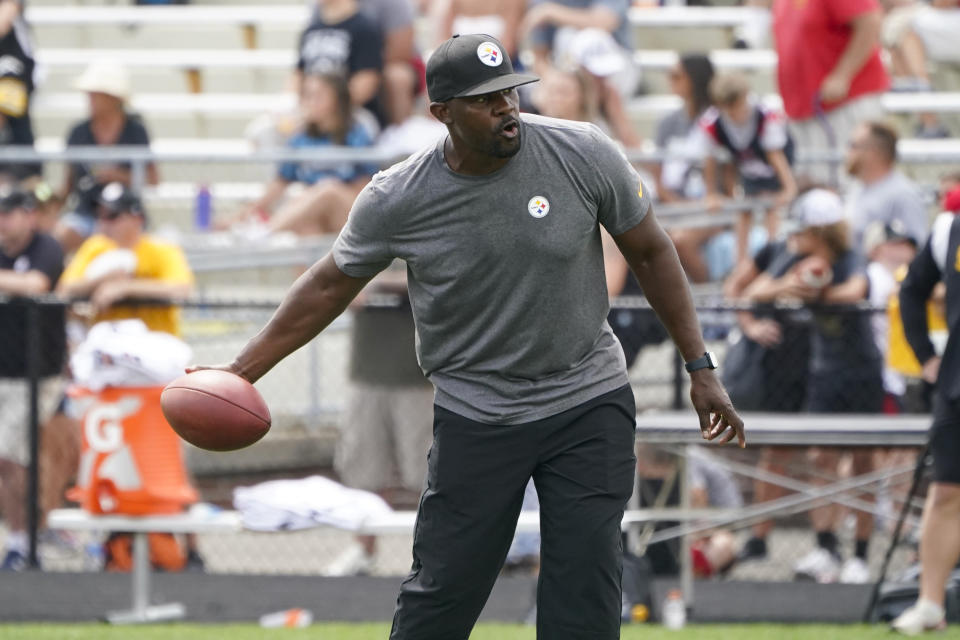 Mike Tomlins Top 5 NFL-Trainer – Eine detaillierte Analyse und Einblicke 5 Brian Flores