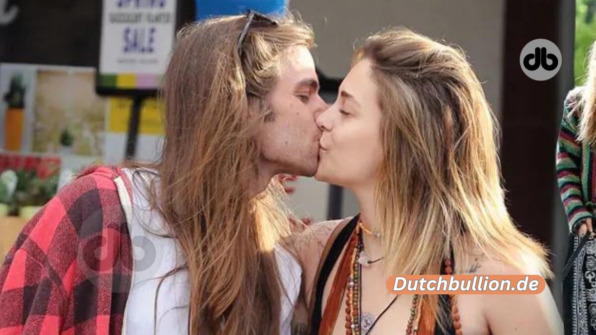 Dating Paris Jackson: Gerüchte um Paris Jackson und Cara Delevingne!