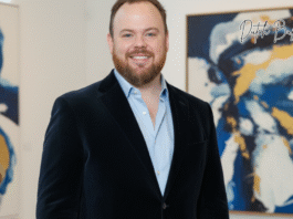 Devin Ratray: Mehr als nur Buzz McCallister – Biografie, Karriere & Kontroversen Devin Ratray