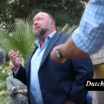 Die Verleumdungsklage gegen Alex Jones