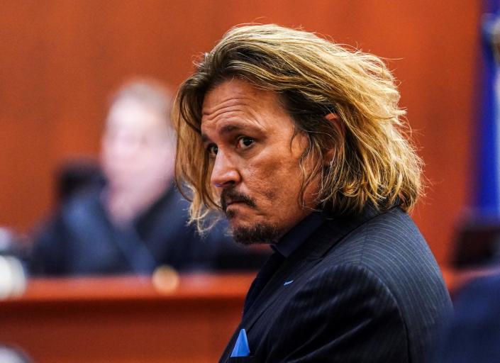 Johnny Depp im Jahr 2025: Ein Blick auf sein Vermögen, seine Karriere und seine Ausgaben 3 Johnny Depps Vermögen