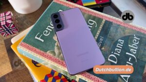 Lebendiges „Bora Purple“ Galaxy S22