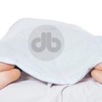 Paar-schlaeft-in-Unterwaesche