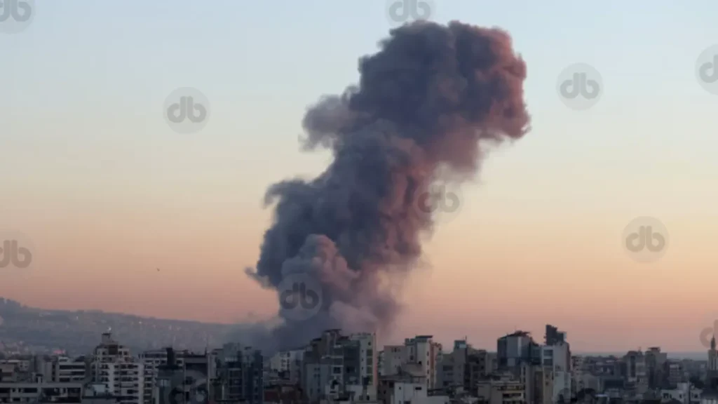 Israels Schlag gegen Hizbollah: Die Eskalation im Nahen Osten 1 Israel says it hit Hizbollah headquarters