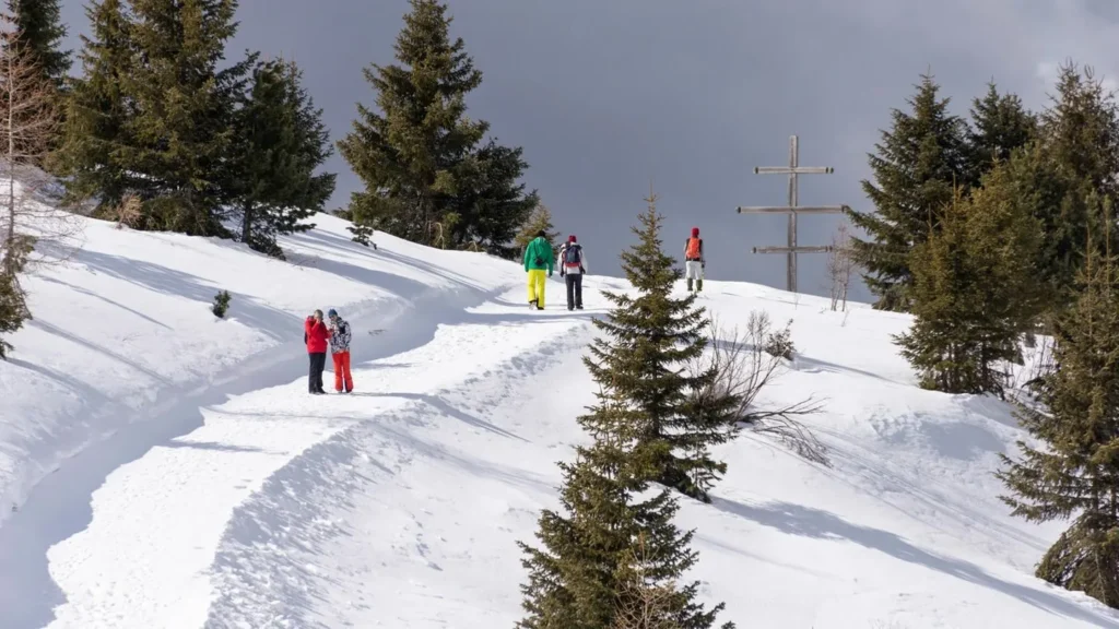 Südtirol: Die schönsten Winterwanderungen durch verschneite