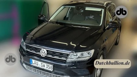 Wer hat diesen schwarzen VW Tiguan in der Nähe von Gewässern gesehen? Mordverdacht in Pommelsbrunn