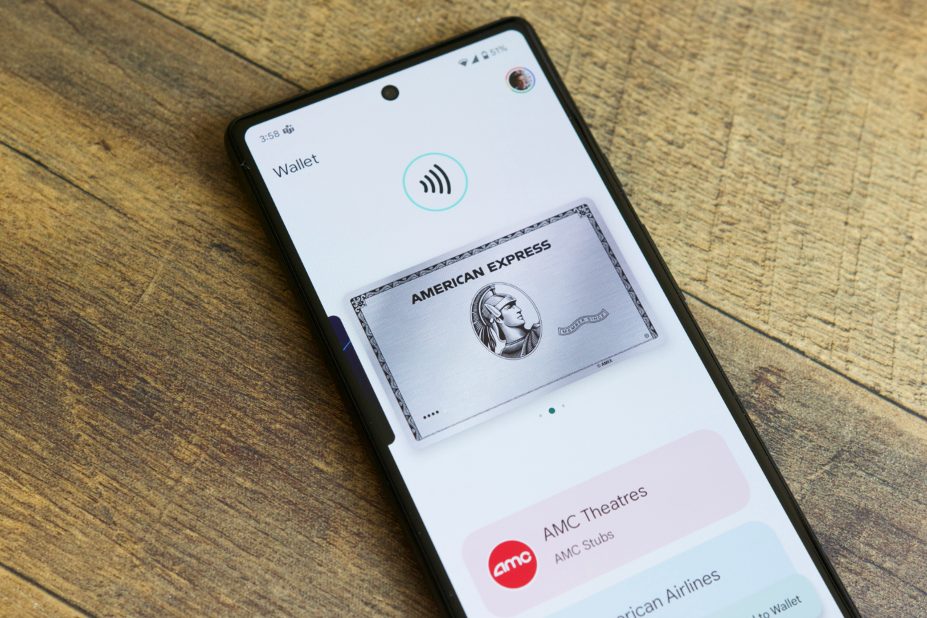 google-wallet-new-app Google hat kürzlich sein neuestes Angebot, die Google Wallet-App, vorgestellt. Diese Ankündigung hat bei Android-Nutzern sowohl Neugier als auch Verwirrung ausgelöst, insbesondere bei denjenigen, die bereits mit den bestehenden Zahlungsplattformen von Google vertraut sind. Im Folgenden werden wir uns mit den Details dieser neuen Anwendung befassen, ihre Funktionen analysieren und ihre Auswirkungen auf die Nutzer untersuchen. Was ist Google Wallet? Google Wallet, das auf der Google I/O 2022 vorgestellt wurde, markiert einen bedeutenden Wandel in der Herangehensweise des Unternehmens an digitale Finanzen. Im Gegensatz zu seinem Vorgänger G Pay, der eine Vielzahl von Funktionen wie Geldüberweisungen und Cashback-Belohnungen bot, verfolgt Wallet einen minimalistischeren Ansatz. Im Kern dient Wallet als digitaler Aufbewahrungsort für Kreditkarten, Ausweise, virtuelle Autoschlüssel, Impfunterlagen und vieles mehr und vereinfacht so den Zugang des Nutzers zu wichtigen Informationen. SpaceX’s Starship Fourth Test Date: Einblicke von Gwynne Shotwell Merkmale und Funktionsweise Bei der ersten Anmeldung in der Google Wallet-App werden die Nutzer mit einer übersichtlichen und intuitiven Benutzeroberfläche begrüßt. Die Hauptfunktion der App ist das Speichern und Organisieren von Zahlungsmitteln und persönlichen Identifikationsdokumenten. Außerdem dient Wallet nun als Plattform für Tap-to-Pay-Transaktionen, eine Funktion, die zuvor in G Pay integriert war. Unterscheidung zwischen Wallet und G Pay Eine der drängendsten Fragen im Zusammenhang mit der Einführung von Google Wallet ist die Frage nach der Beziehung zu G Pay. Obwohl beide Anwendungen Ähnlichkeiten in Bezug auf die Erleichterung digitaler Transaktionen aufweisen, sind sie auf unterschiedliche Bedürfnisse der Nutzer ausgerichtet. G Pay konzentriert sich auf Peer-to-Peer-Zahlungen, Cashback-Belohnungen und Ausgabentracking, während Wallet den Schwerpunkt auf Einfachheit und Effizienz bei der Verwaltung von Zahlungsmitteln legt. Navigieren im Übergang Für bestehende G Pay-Nutzer mag der Übergang zu Google Wallet nahtlos erscheinen, auch wenn er mit einer leichten Lernkurve einhergeht. Die Konsolidierung der Tap-to-Pay-Funktionalität in Wallet unterstreicht das Engagement von Google, sein Angebot an Finanzdienstleistungen zu verfeinern und zu optimieren. Es wird jedoch empfohlen, sich mit den verschiedenen Funktionen der einzelnen Apps vertraut zu machen, um deren volles Potenzial auszuschöpfen. Berücksichtigung von Nutzerbedenken Inmitten der Aufregung um die Einführung von Google Wallet sind Bedenken aufgekommen, ob es notwendig ist, zwei separate Anwendungen für digitale Finanzen zu unterhalten. Auch wenn es einigen Nutzern redundant erscheinen mag, sorgt die Aufteilung der Funktionen für Klarheit und Effizienz beim Zugriff auf bestimmte Funktionen. Letztendlich hängt die Entscheidung, sowohl Wallet als auch G Pay zu nutzen, von den individuellen Vorlieben und Anforderungen ab. Umarmung der Innovation Da die Technologie die Grenzen von Finanzdienstleistungen immer wieder neu definiert, sind Plattformen wie Google Wallet ein Beispiel für das ständige Streben nach Innovation und Komfort. Durch das Angebot einer optimierten Lösung für die Verwaltung digitaler Zahlungen und wichtiger Dokumente möchte Google die Nutzererfahrung vereinfachen und gleichzeitig robuste Sicherheitsmaßnahmen beibehalten. Revolutionieren Sie Ihre Garderobe mit der automatischen Wärmepresse HTVRONT Fazit Die Einführung der Google Wallet-App ist ein wichtiger Meilenstein auf dem Weg von Google zur Revolutionierung des digitalen Finanzwesens. Mit ihrem minimalistischen Design, der intuitiven Benutzeroberfläche und der Konzentration auf wesentliche Funktionen bietet Wallet Android-Nutzern eine bequeme Lösung für die Verwaltung ihrer finanziellen Transaktionen und persönlichen Daten. Auch wenn die Umstellung von G Pay eine gewisse Umgewöhnung erfordert, liegen die Vorteile von Wallet in seiner Effizienz und seiner benutzerfreundlichen Oberfläche.
